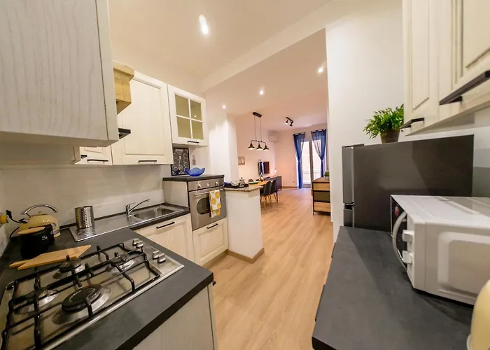 Chic Modern 2-bedroom Near Metro Appartement Rome