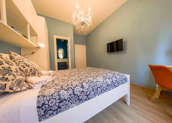 Appartement Chic Modern 2-bedroom Near Metro Rome